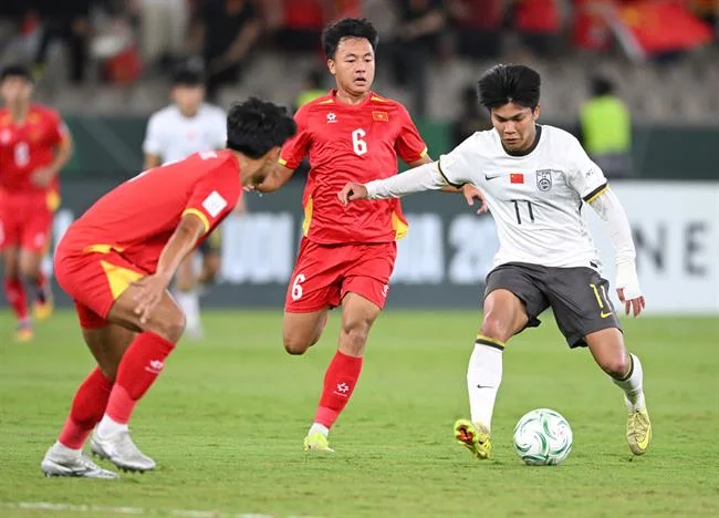 Hình ảnh đội ngũ hỗ trợ khách hàng tận tâm của 89bet1 nổ hũ